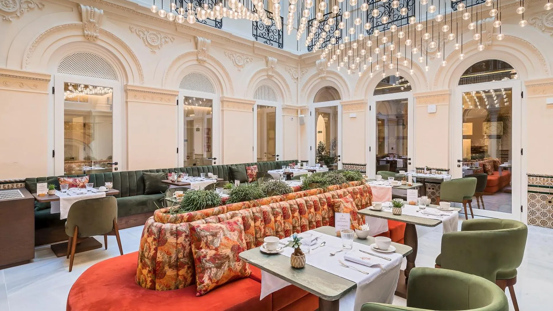 Palacio Gran Via, A Royal Hideaway Hotel Granada