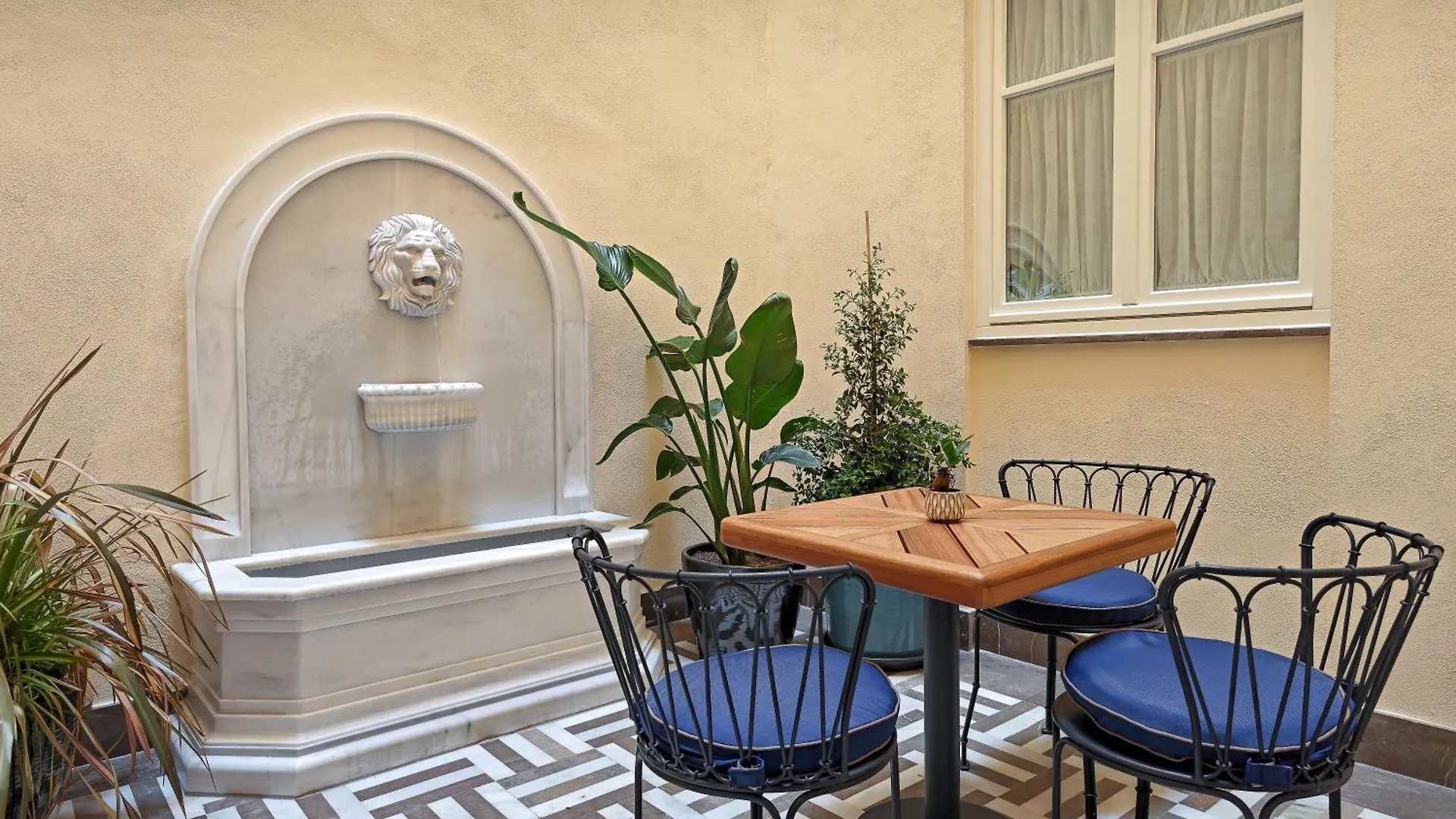 גרנדה Palacio Gran Via, A Royal Hideaway Hotel