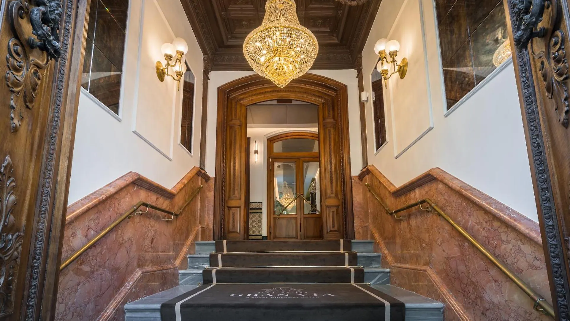 Palacio Gran Via, A Royal Hideaway Hotel Granada Spain