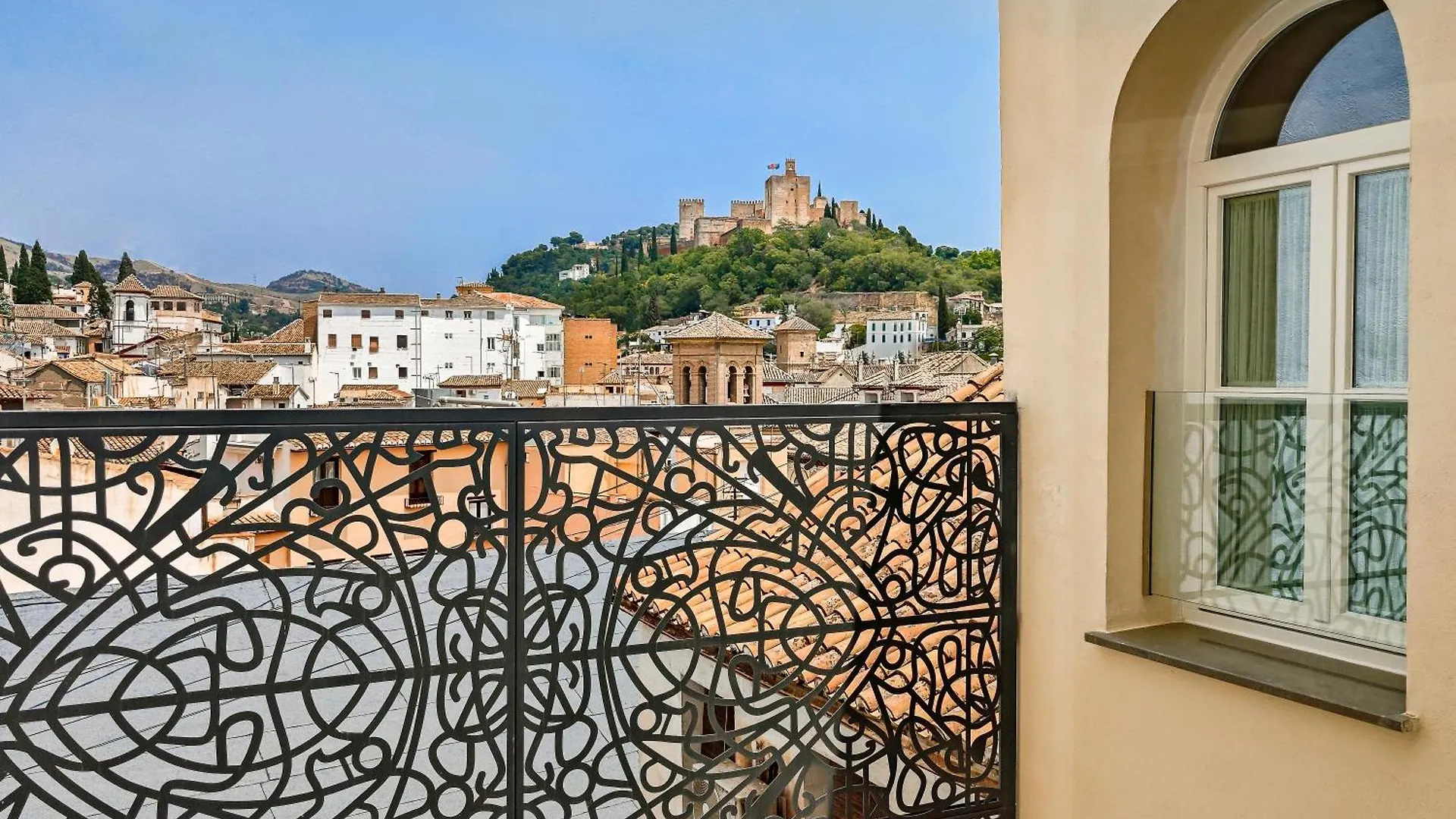 Palacio Gran Via, A Royal Hideaway Hotel Granada